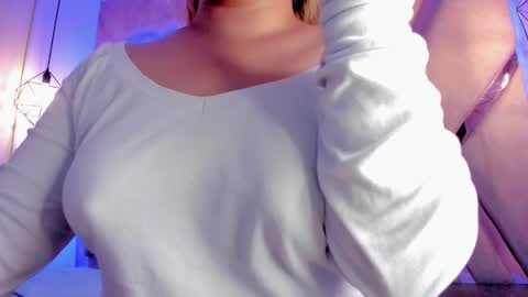 Amalia Im Back See you soon this January 7 at 10 pm Colombia time online show from February 4, 2025, 8:24 am