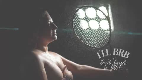 Amalia Im Back See you soon this January 7 at 10 pm Colombia time online show from October 19, 2025, 1:50 am