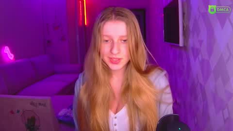 Snapshot of amaliaqueen999 chatting on December 12, 2024, 2:33 pm Amalia online show from December 12, 2024, 2:33 pm