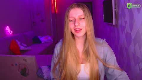 Snapshot of amaliaqueen999 chatting on January 5, 2025, 3:23 pm Amalia online show from January 5, 2025, 3:23 pm