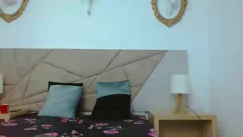 Snapshot of amanda_ramirez chatting on October 20, 2025, 8:20 pm amanda_ramirez online show from October 20, 2025, 8:20 pm
