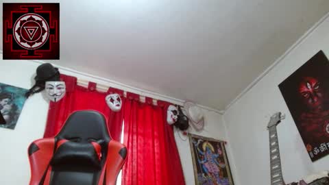 Amanda Valeska online show from September 23, 2025, 5:27 pm