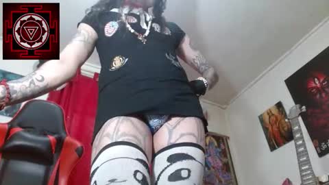 Amanda Valeska online show from November 10, 2025, 6:29 pm