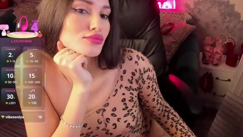 Snapshot of amandastrongj chatting on March 4, 2025, 1:12 am Amanda online show from March 4, 2025, 1:12 am