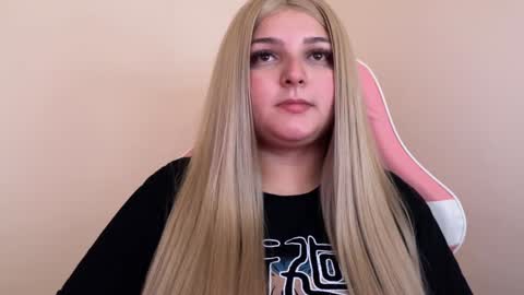Snapshot of amandhaaa chatting on February 2, 2025, 7:46 pm Amandha online show from February 2, 2025, 7:46 pm
