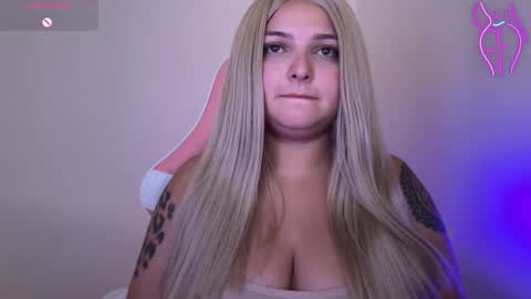 Snapshot of amandhaaa chatting on February 13, 2025, 6:48 pm Amandha online show from February 13, 2025, 6:48 pm