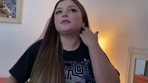 Amandha online show from December 2, 2025, 5:41 pm