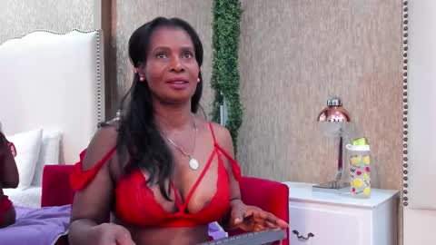 Snapshot of amara_bss_ chatting on October 28, 2025, 11:25 am luna online show from October 28, 2025, 11:25 am