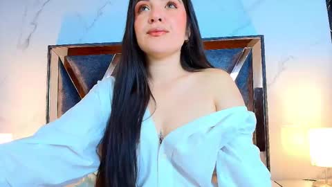 Snapshot of amara_vega chatting on November 14, 2025, 6:01 am Amara Vega online show from November 14, 2025, 6:01 am