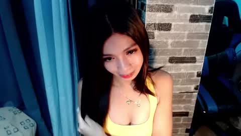 Snapshot of amarabellax chatting on November 22, 2025, 8:30 pm BELLA online show from November 22, 2025, 8:30 pm