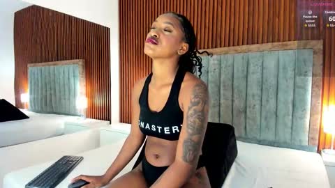 Snapshot of amarafierce chatting on November 13, 2025, 12:15 pm Amara online show from November 13, 2025, 12:15 pm