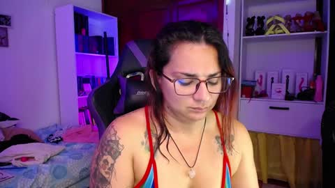Snapshot of amarantha666 chatting on December 14, 2024, 9:56 pm Susan online show from December 14, 2024, 9:56 pm