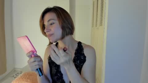 Amarantha online show from March 8, 2025, 1:28 am