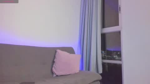 Amatista online show from December 14, 2025, 11:42 pm