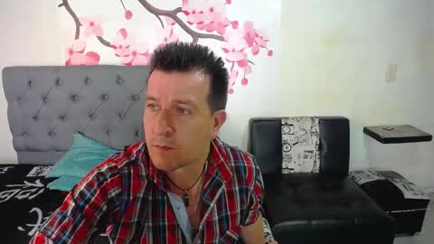 Snapshot of amaya_627 chatting on January 7, 2025, 2:41 pm AMAYA online show from January 7, 2025, 2:41 pm