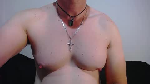 Snapshot of amaya_627 chatting on February 1, 2025, 8:37 pm AMAYA online show from February 1, 2025, 8:37 pm
