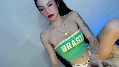 Snapshot of amayahugecock69 chatting on March 10, 2025, 6:49 am Annika 25yrs old online show from March 10, 2025, 6:49 am