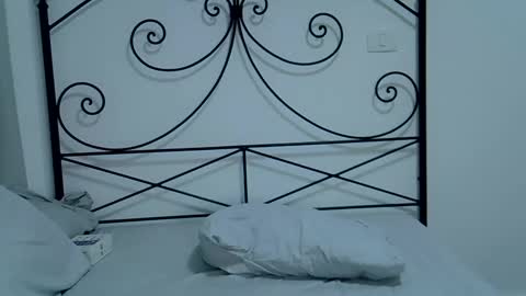 Snapshot of amazingsexygirl chatting on February 8, 2025, 2:26 am amazingsexygirl online show from February 8, 2025, 2:26 am