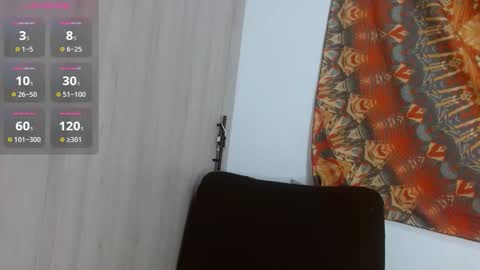 Snapshot of amber__muse chatting on November 26, 2025, 6:09 pm Amber online show from November 26, 2025, 6:09 pm