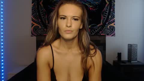 Amber online show from February 6, 2025, 2:58 pm