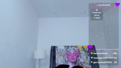 Snapshot of amber_adams_ chatting on December 14, 2024, 5:25 pm Amber online show from December 14, 2024, 5:25 pm