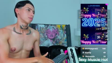 Snapshot of amber_adams_ chatting on January 2, 2025, 4:46 pm Amber online show from January 2, 2025, 4:46 pm