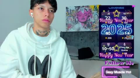 Snapshot of amber_adams_ chatting on January 8, 2025, 1:20 pm Amber online show from January 8, 2025, 1:20 pm