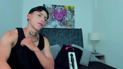 Snapshot of amber_adams_ chatting on January 30, 2025, 1:53 pm Amber online show from January 30, 2025, 1:53 pm