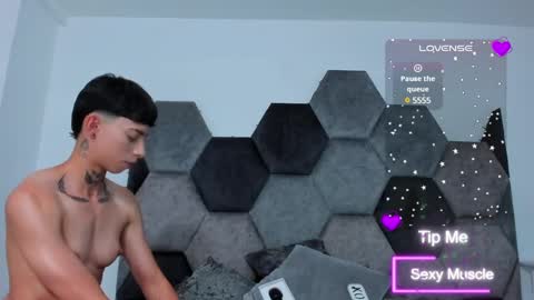 Snapshot of amber_adams_ chatting on February 23, 2025, 4:46 pm Amber online show from February 23, 2025, 4:46 pm