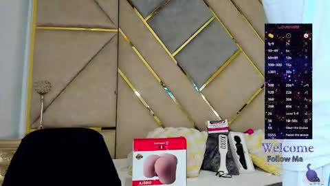 Snapshot of amber_adams_ chatting on November 9, 2025, 5:11 pm Amber online show from November 9, 2025, 5:11 pm