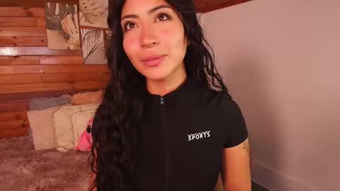 amber_curly online show from November 8, 2025, 5:56 pm