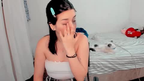 Snapshot of amber_landy1 chatting on December 23, 2024, 2:35 am amber online show from December 23, 2024, 2:35 am