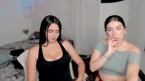 Snapshot of amber_landy1 chatting on February 14, 2025, 12:41 am amber online show from February 14, 2025, 12:41 am