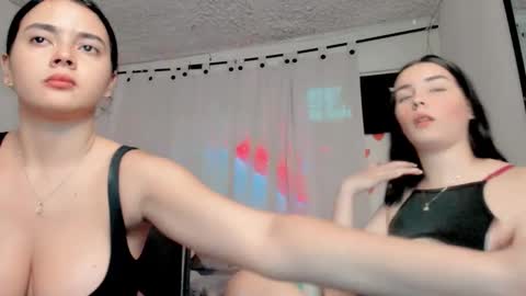 Snapshot of amber_landy1 chatting on February 20, 2025, 1:25 am amber online show from February 20, 2025, 1:25 am