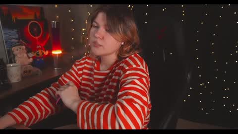 Snapshot of amberlyyy chatting on January 12, 2025, 9:51 am my name is Sonya but you can call me your favorite girl 3 online show from January 12, 2025, 9:51 am