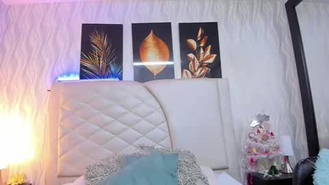 Amberr Greyy online show from December 11, 2024, 2:54 pm