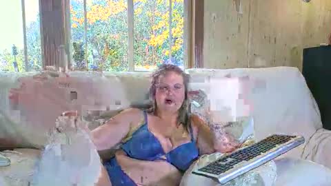 Snapshot of ambertease0 chatting on November 8, 2025, 7:34 pm Amber TEASE Your favorite next-door distraction online show from November 8, 2025, 7:34 pm