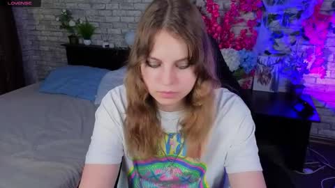 Snapshot of amechan chatting on November 1, 2025, 1:02 pm Ame online show from November 1, 2025, 1:02 pm