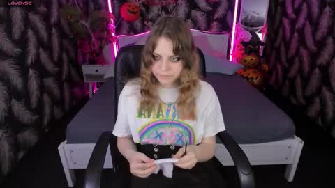 Snapshot of amechan chatting on November 3, 2025, 3:02 pm Ame online show from November 3, 2025, 3:02 pm