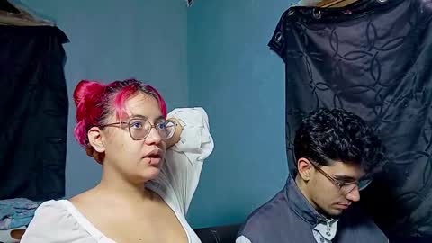 Snapshot of ameli_and_lucas chatting on September 30, 2025, 3:50 pm Amelia Lucas online show from September 30, 2025, 3:50 pm