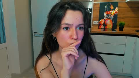 Snapshot of ameli_moon chatting on January 5, 2025, 1:04 pm Eileen online show from January 5, 2025, 1:04 pm