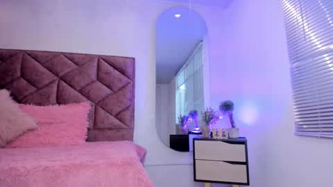 Snapshot of amelia_fry chatting on October 15, 2025, 8:20 pm amelia_fry online show from October 15, 2025, 8:20 pm