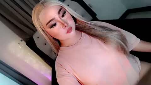 amelia_nicole08 online show from September 29, 2025, 7:02 am