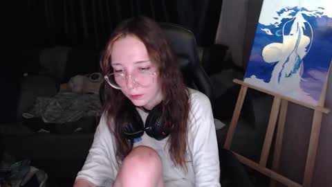 Snapshot of ameliakamishiro chatting on October 5, 2025, 10:07 pm Amelia online show from October 5, 2025, 10:07 pm