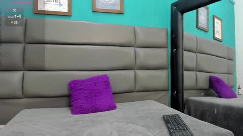 Amelia online show from December 27, 2024, 12:34 pm