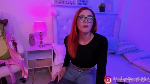 Snapshot of ameliarossi_ chatting on September 19, 2025, 6:04 am Valeria Arias online show from September 19, 2025, 6:04 am