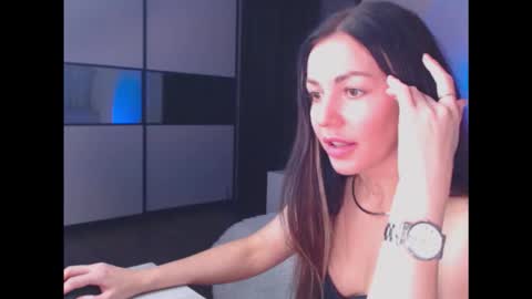 Snapshot of amelinamersi chatting on November 1, 2025, 3:58 pm amelinamersi online show from November 1, 2025, 3:58 pm