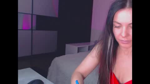 Snapshot of amelinamersi chatting on November 3, 2025, 3:57 pm amelinamersi online show from November 3, 2025, 3:57 pm