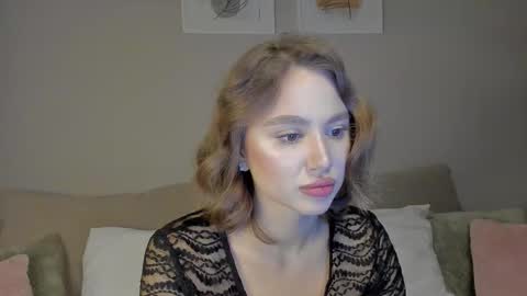 Stefa online show from September 22, 2025, 4:09 pm