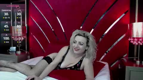 Amelya online show from November 13, 2025, 5:50 am